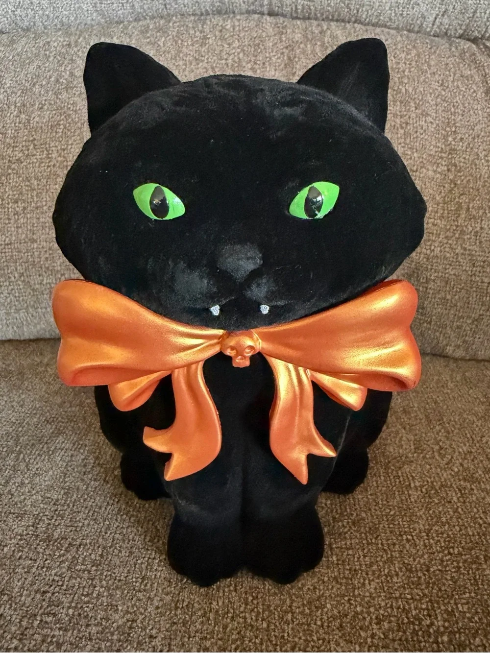 Bath & Body Works Halloween Black Cat Vampire 3-Wick Candle Holder - New 2025